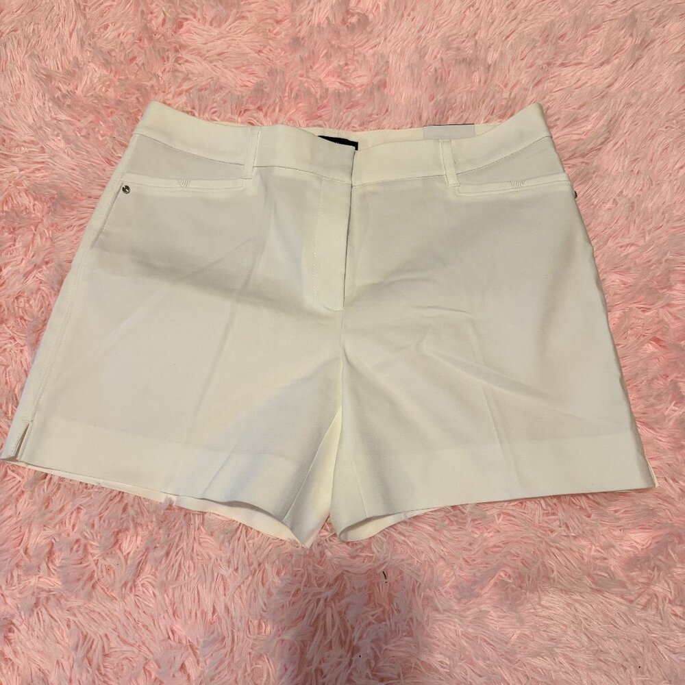 NWT White House Black Market white 5" shorts size 8